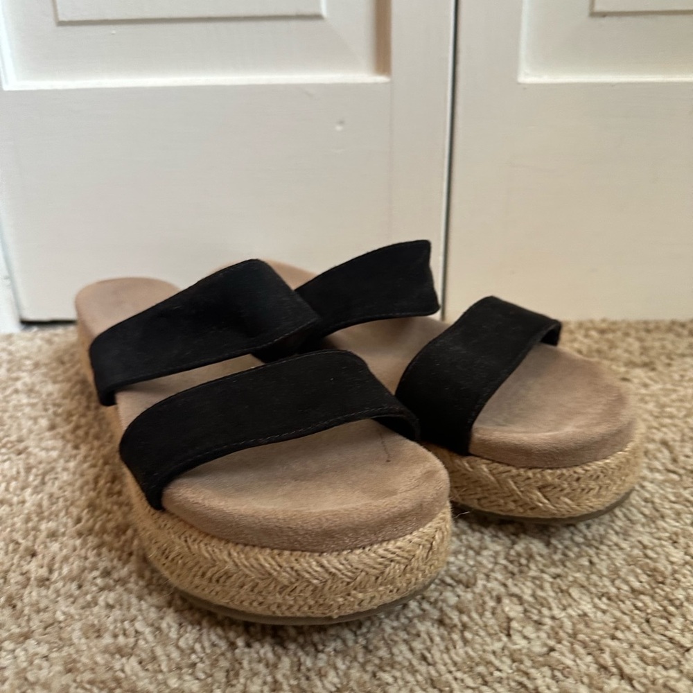Madden Girl Black Platform Espadrilles Size 8.5
